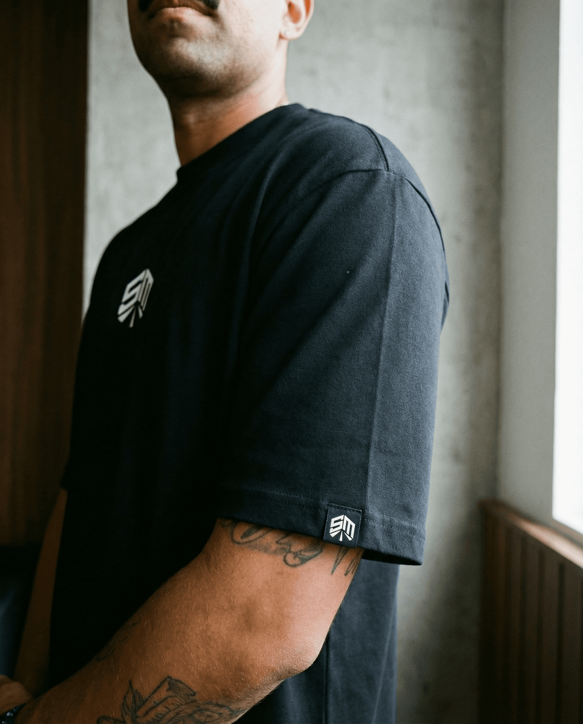 Camiseta Street Logo Preta