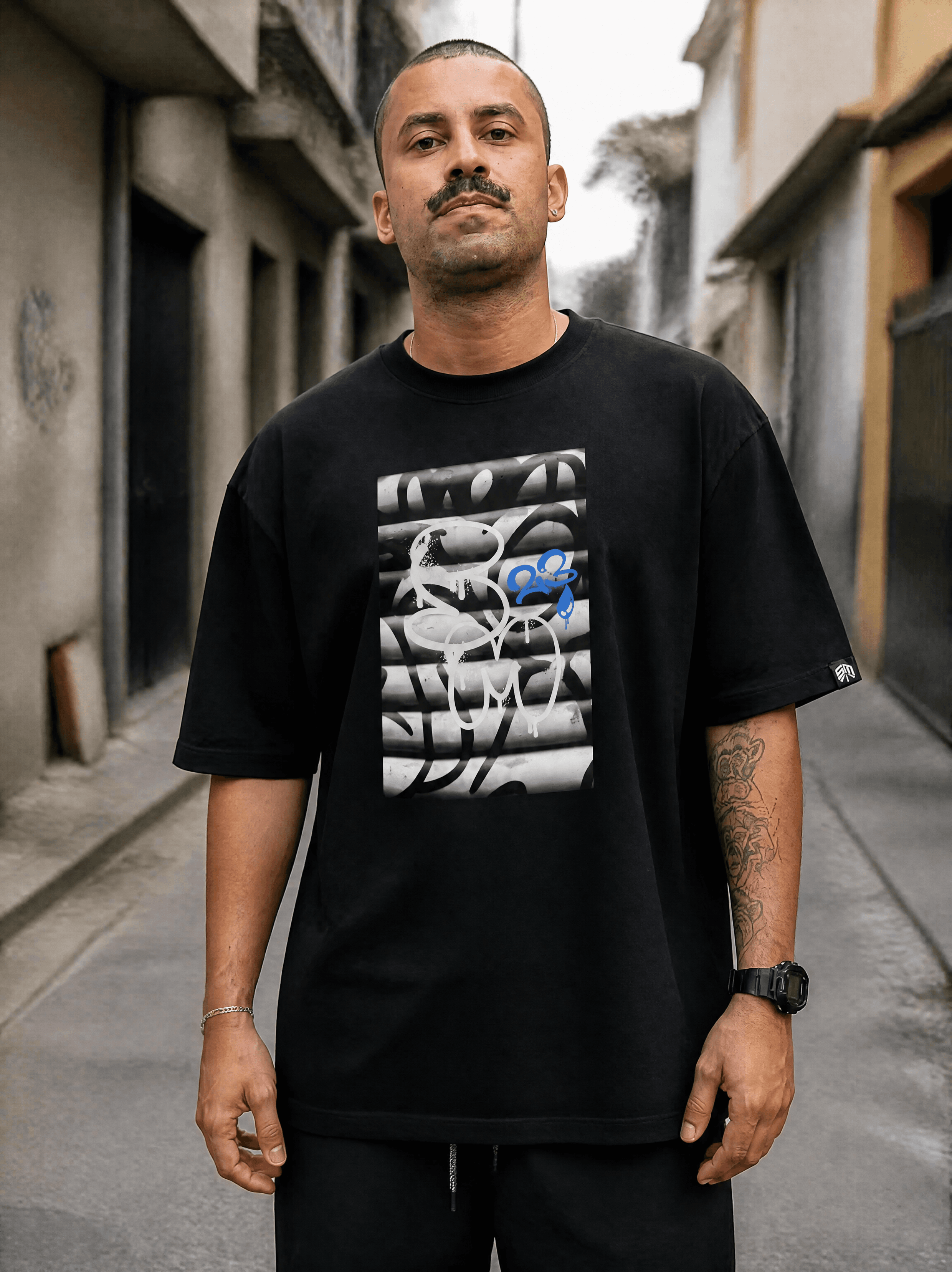 Camiseta Street Logo Grafite SM Preta